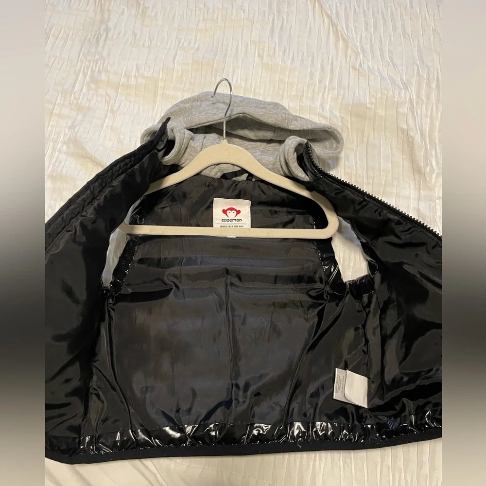 Appaman kids Waterproof puffer vest with hood - Picture 2 of 2